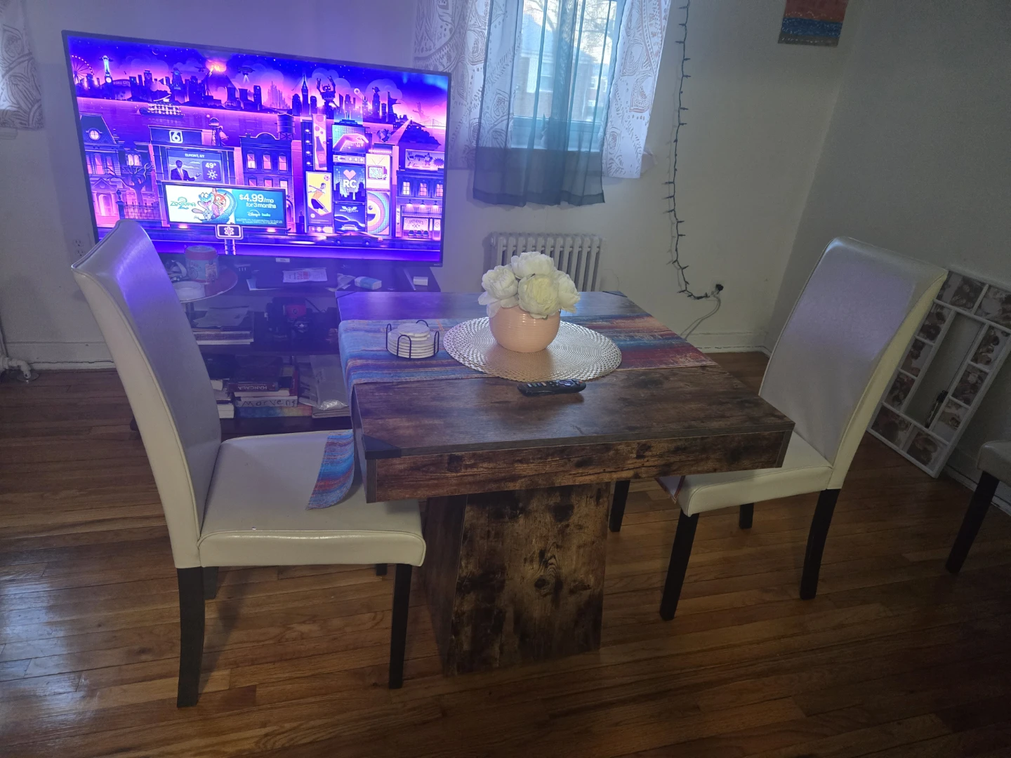 Set of 4 White Dining Chairs