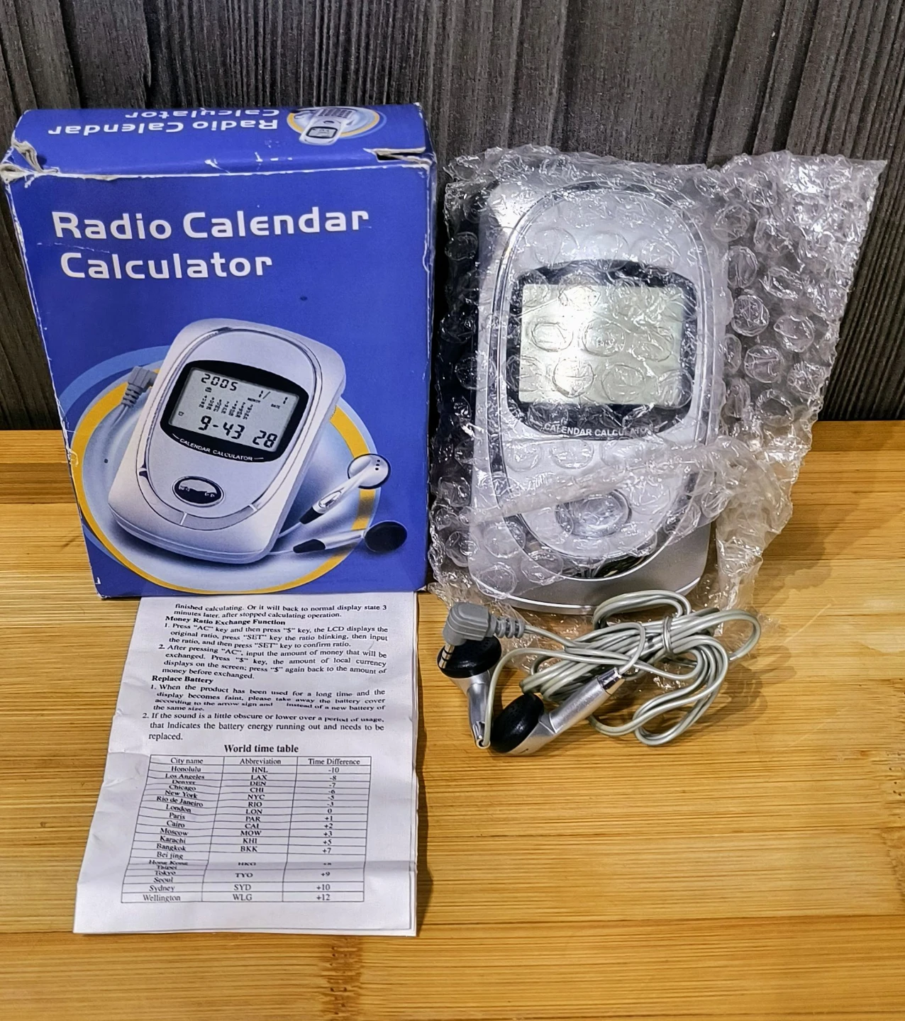 Radio Calendar Calculator with Earphones