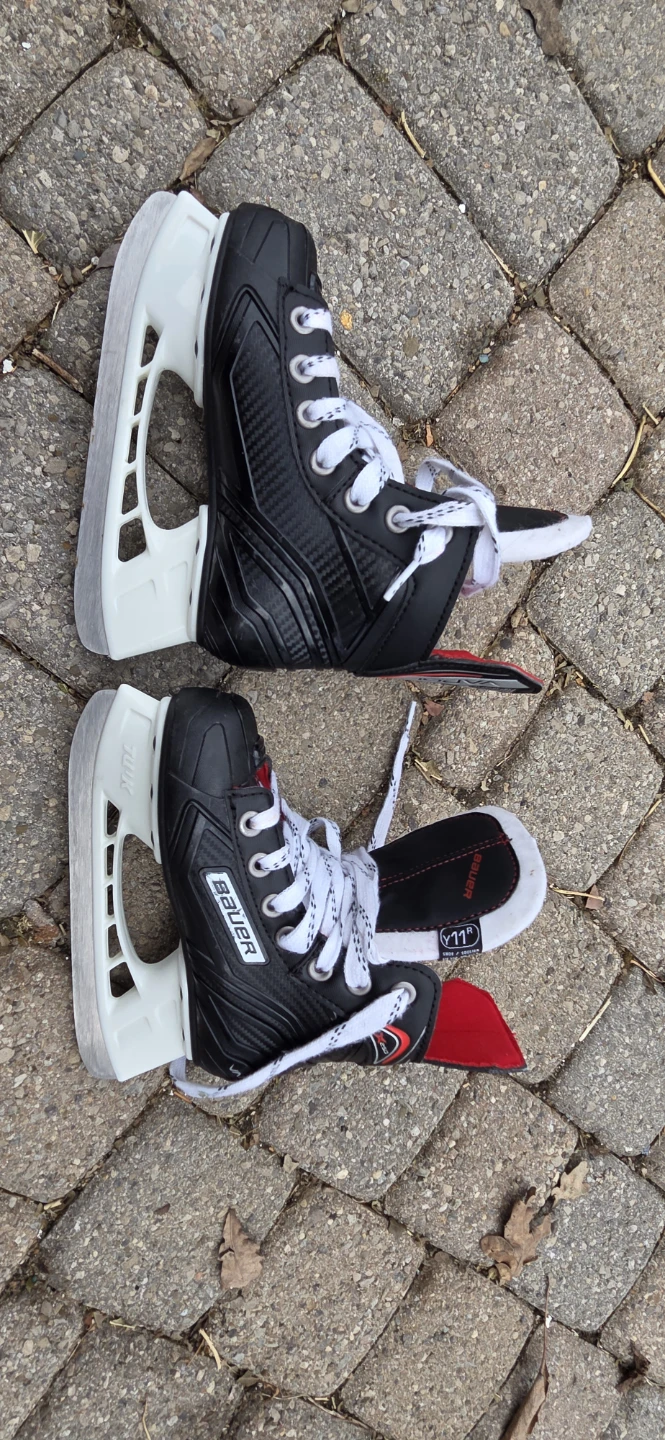Kids Bauer Hockey Skates size 11Y - photo 3