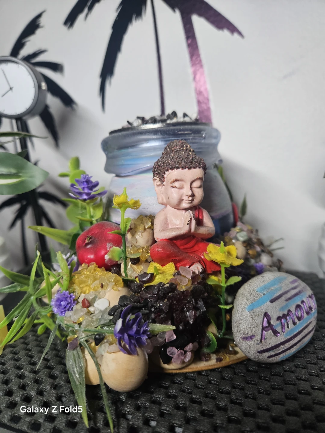 Jarre décorative avec Bouddha et pierres