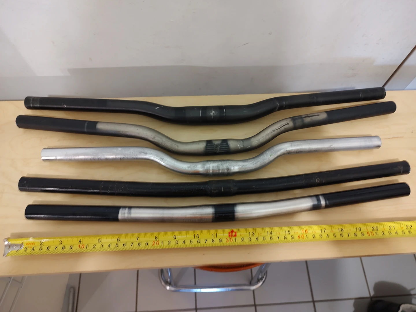 Different handlebars  25.4mm and 31.8mm clamp diameter, downtown