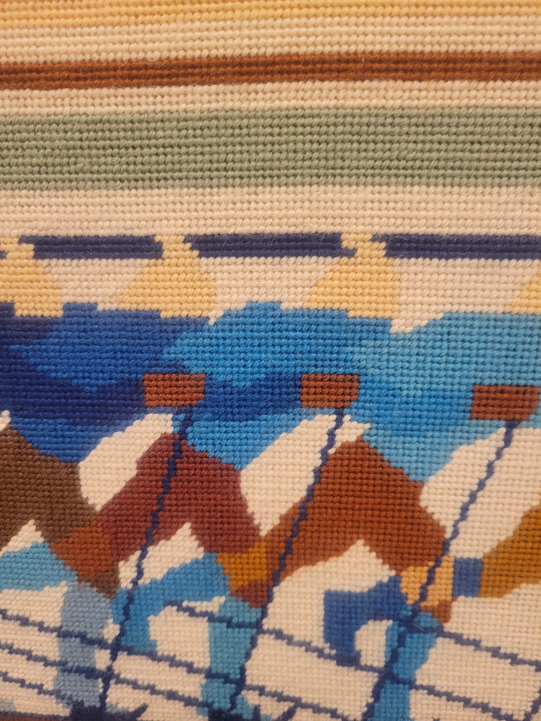 Mid Century Framed Ski Scene Needlepoint Art - photo 4