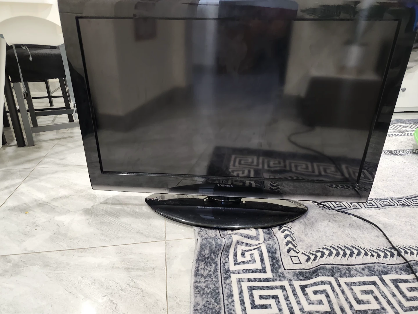Toshiba 40G300U1 40-inch LCD HDTV - photo 3