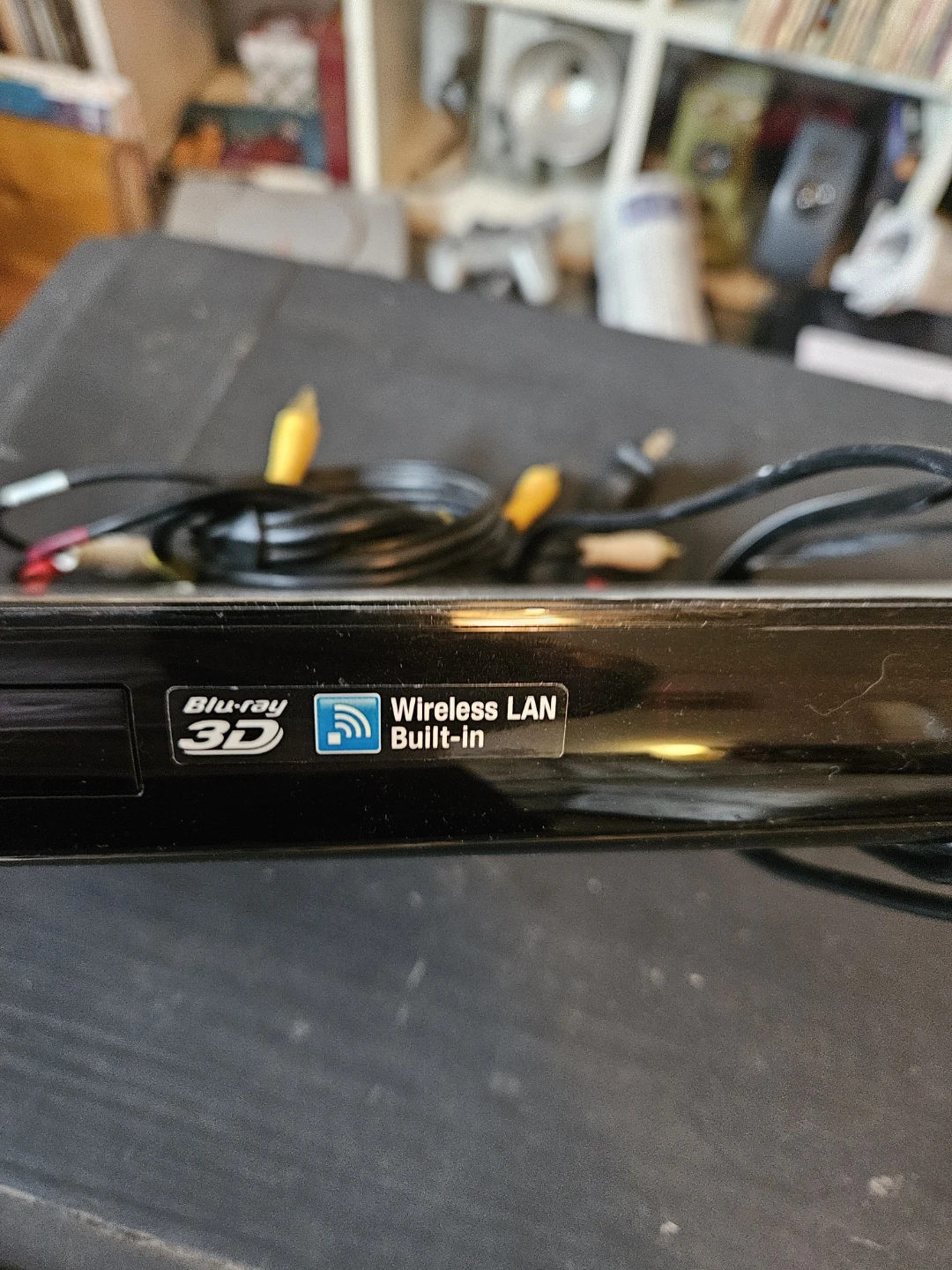 Sony Blu-ray 3D Player with Wireless LAN - photo 3