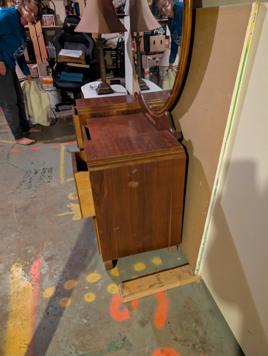 Vintage Vanity with Mirror - photo 5