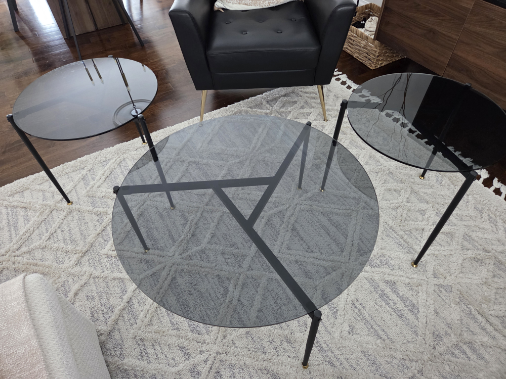 Sofa and Tabled - photo 4