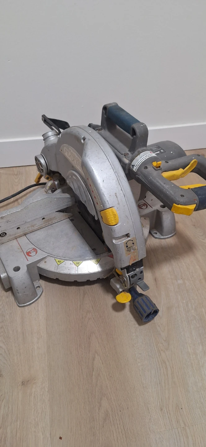 Maximum Mitre Saw - photo 2