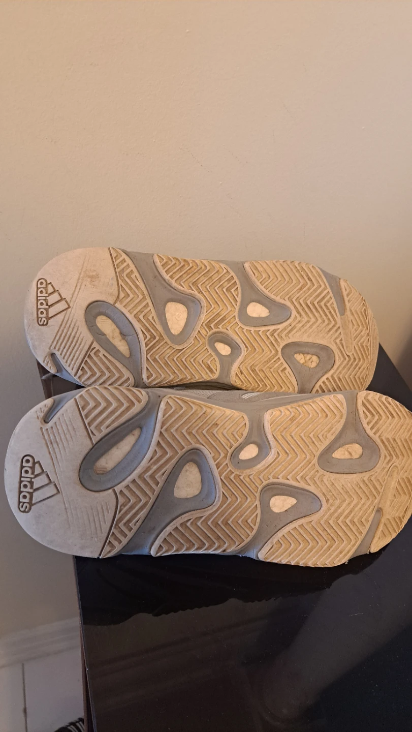 Adidas Yeezy Boost 700 "Salt" (2019) - photo 3
