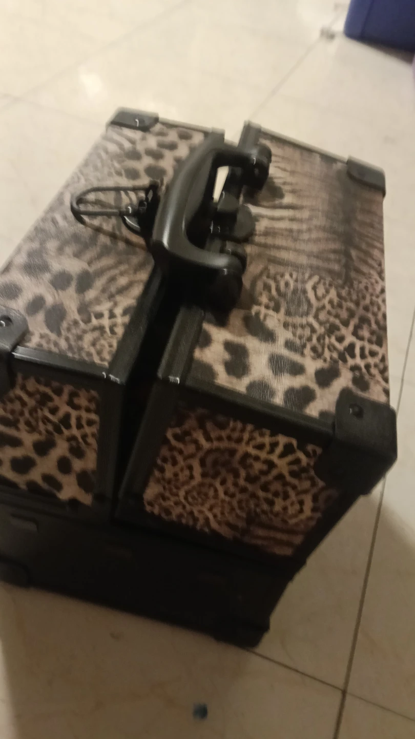 Makeup Train Case with Assorted Cosmetics - photo 2