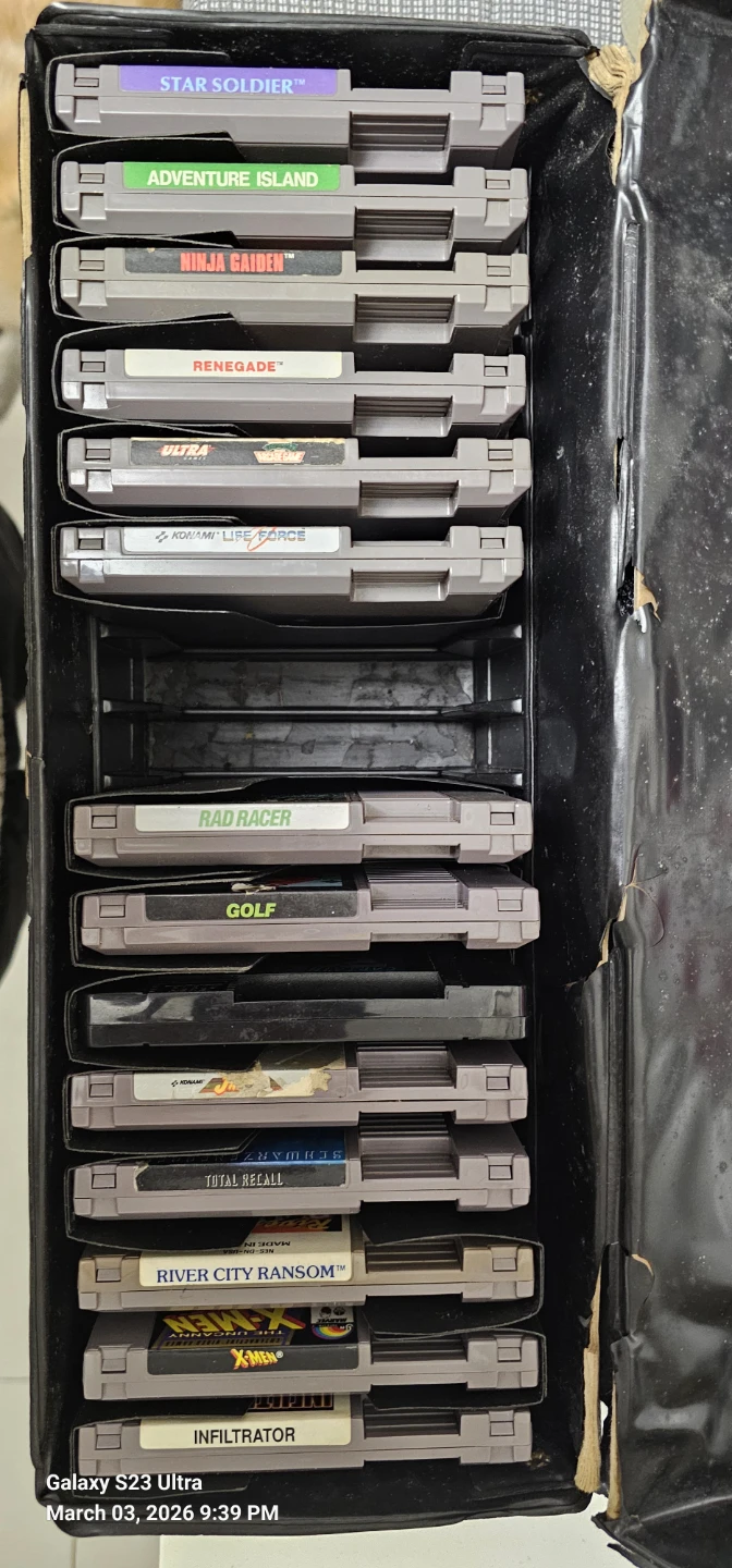 Vintage Nintendo NES Game Lot + Original Nintendo Carry Case - photo 3