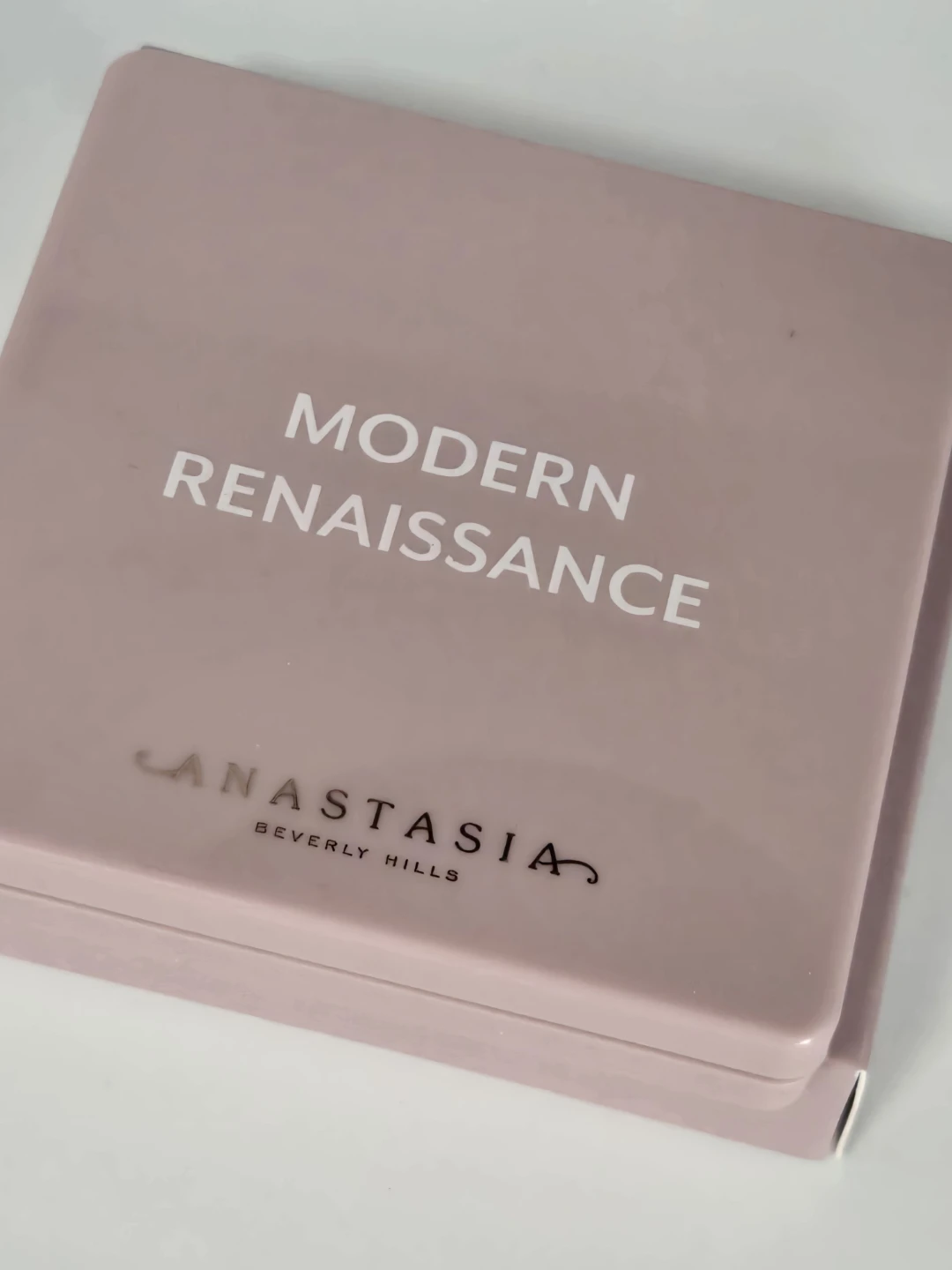 Brand New ABH Modern Renaissance Palette Mini