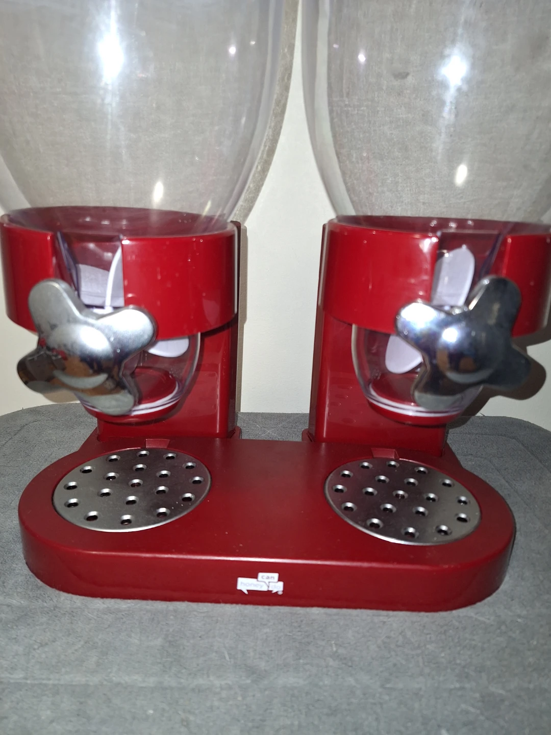 Cereal/Dry/Pet Foods Dispenser Never used - photo 3