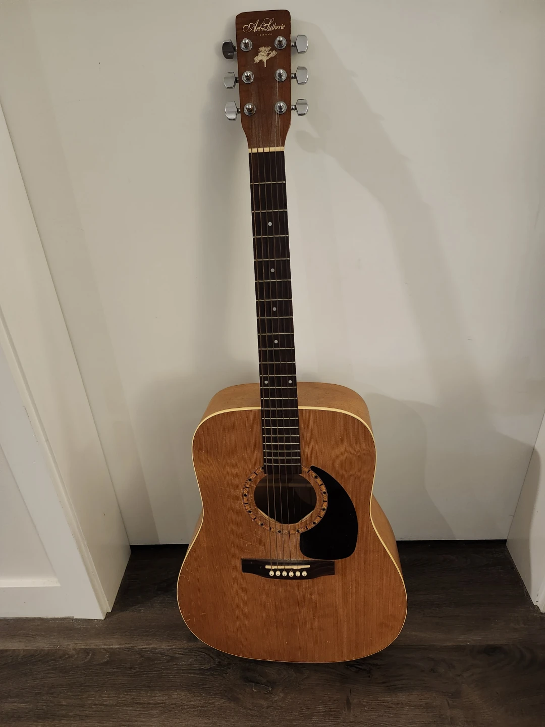 Art & Lutherie Acoustic Guitar
