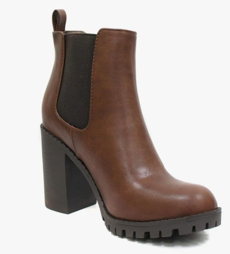 Brand new Soda Glove Leather Ankle Boot