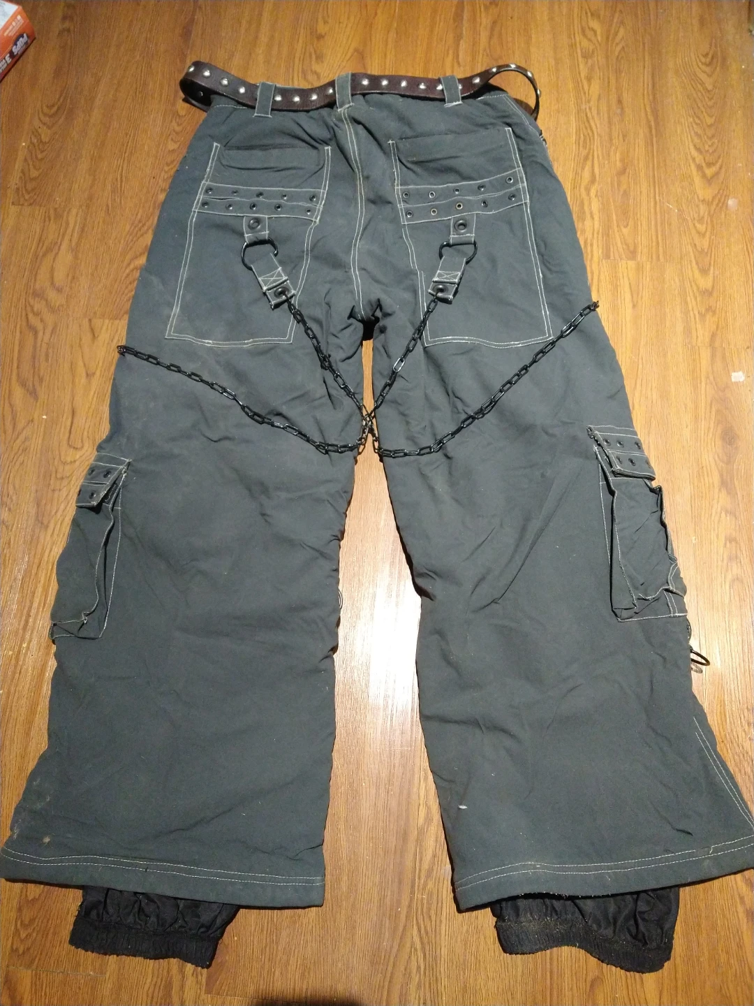 Custom snowboard pants. 1 of a kind. Punk, metal style - photo 2