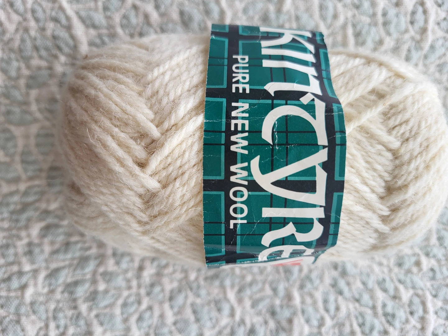12+1 Skeins Pure New Wool - photo 3