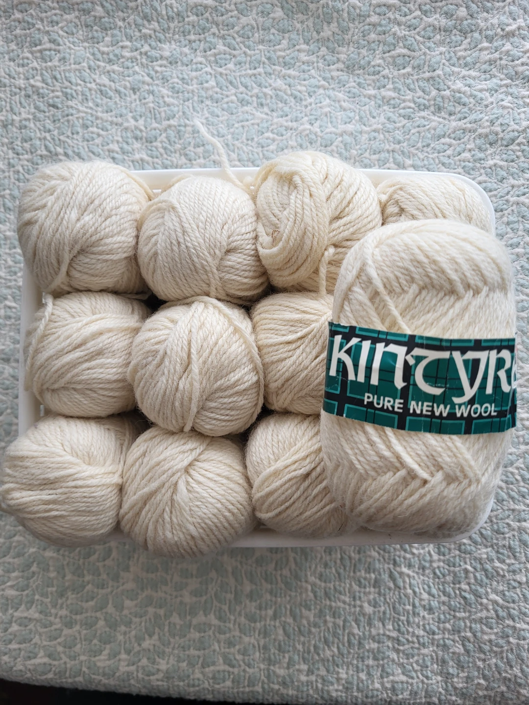 12+1 Skeins Pure New Wool - photo 5