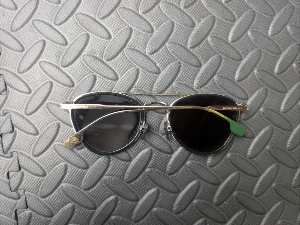 Burberry Aviator Sunglasses - photo 2