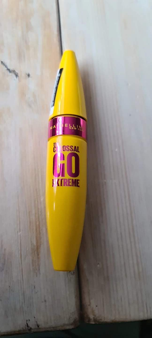 Maybelline Colossal Go Extreme Mascara - Very Black