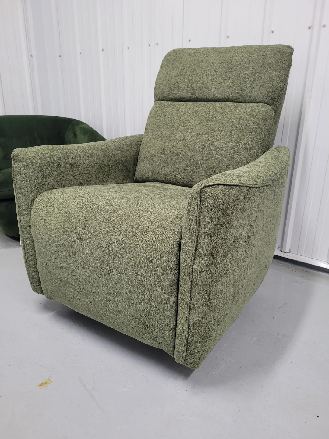 Brand New Power Recliner Chair with USB Charging - photo 2