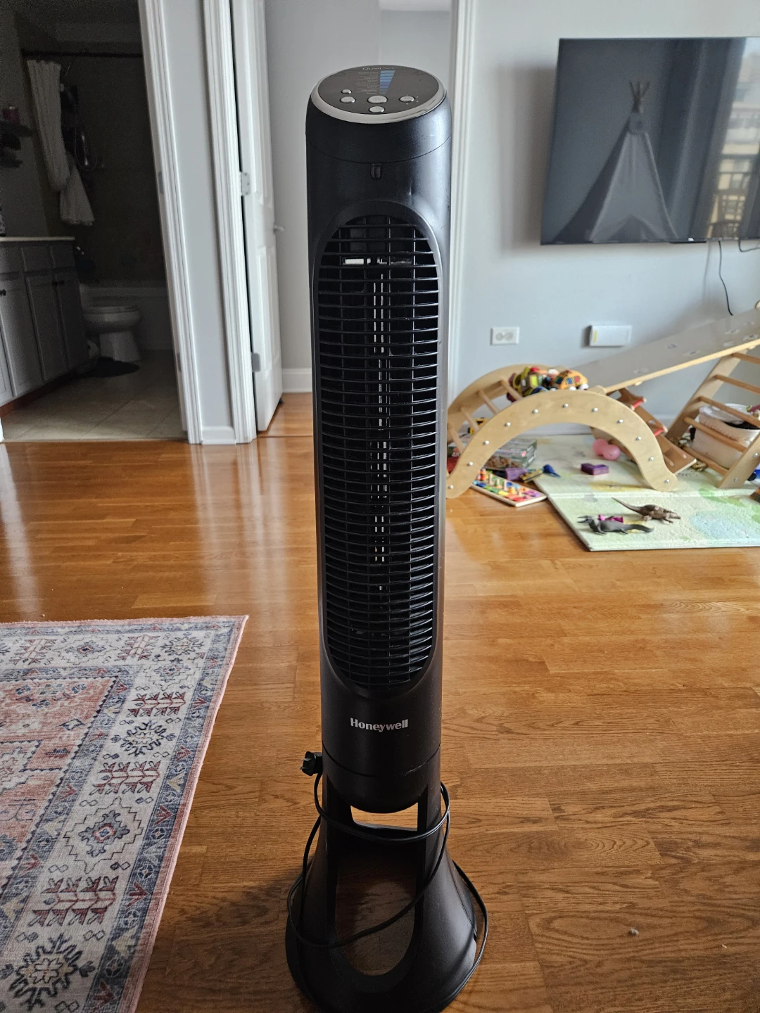Honeywell QuietSet Tower Fan(Without Remote) - photo 2