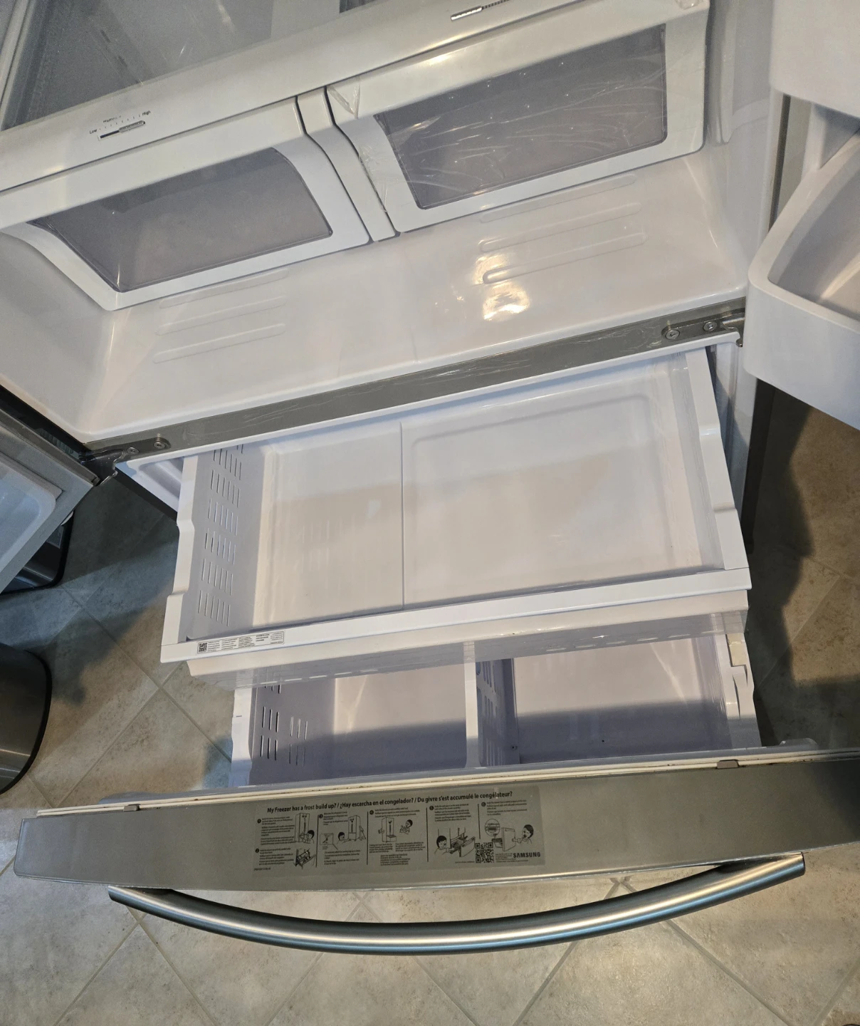 Samsung French Door Refrigerator - photo 4