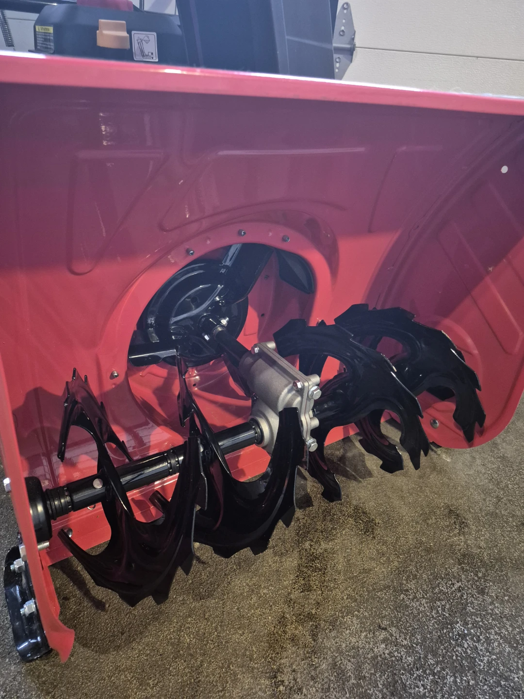 Power Smart 24-Inch Gas Snowblower two stage - photo 3