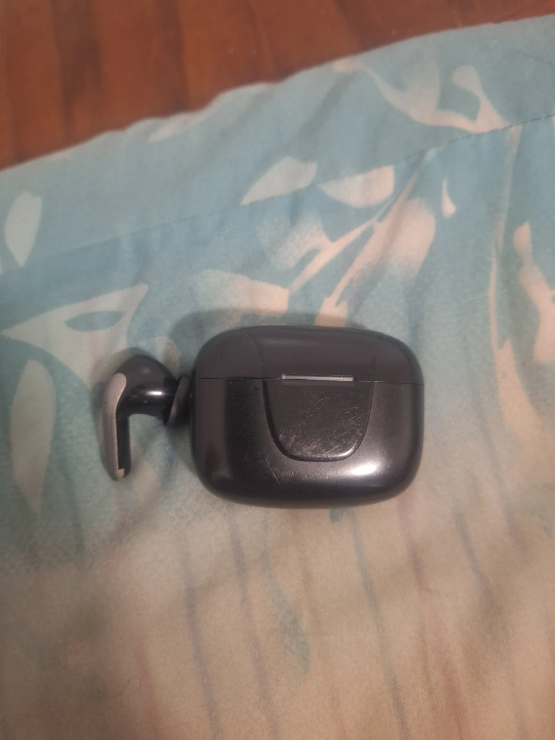 Black Wireless Earbuds with Charging Case