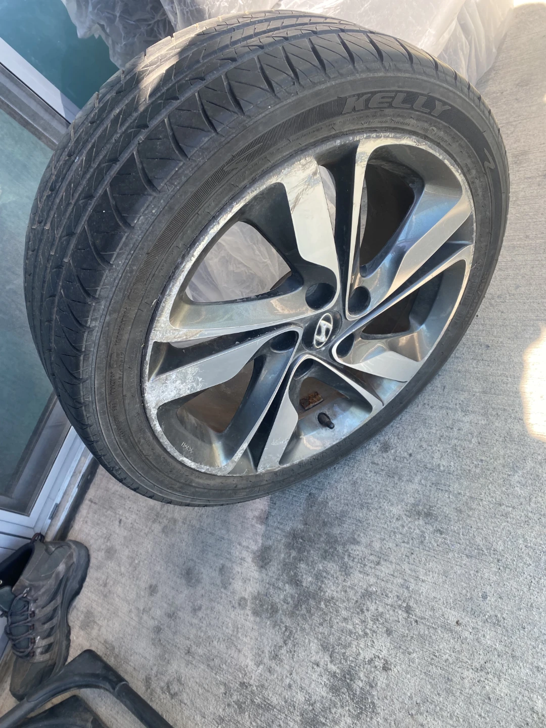 5x114.3 Hyundai Sonata rims with all season tires - photo 5