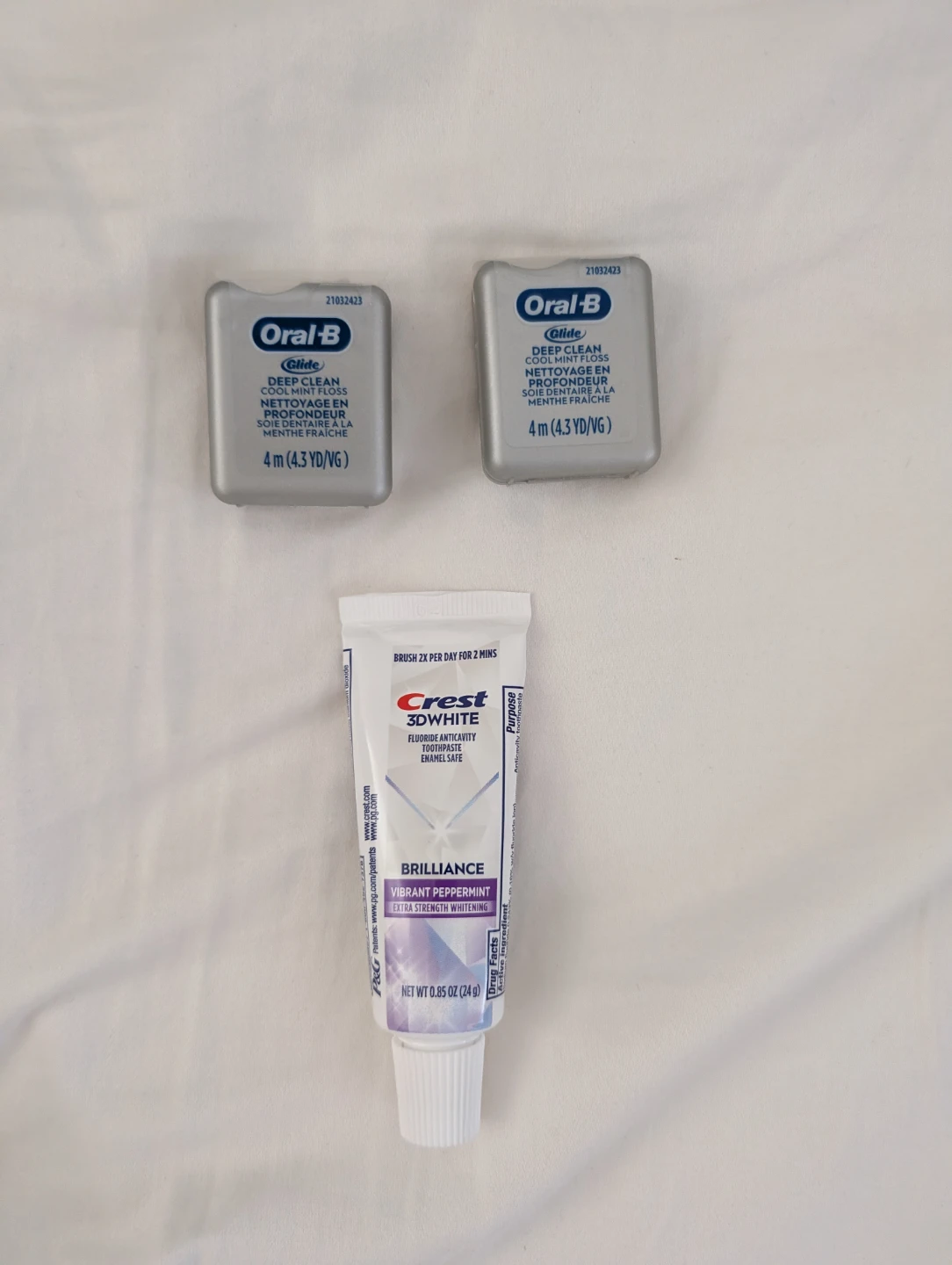 Oral B Glide Floss & Crest 3D White Toothpaste travel size