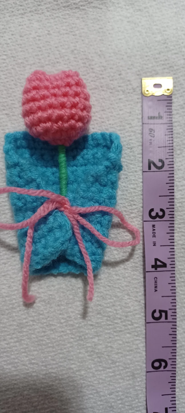 Crocheted Mini  Pink and Blue Tulip Decoration bouquet - photo 3