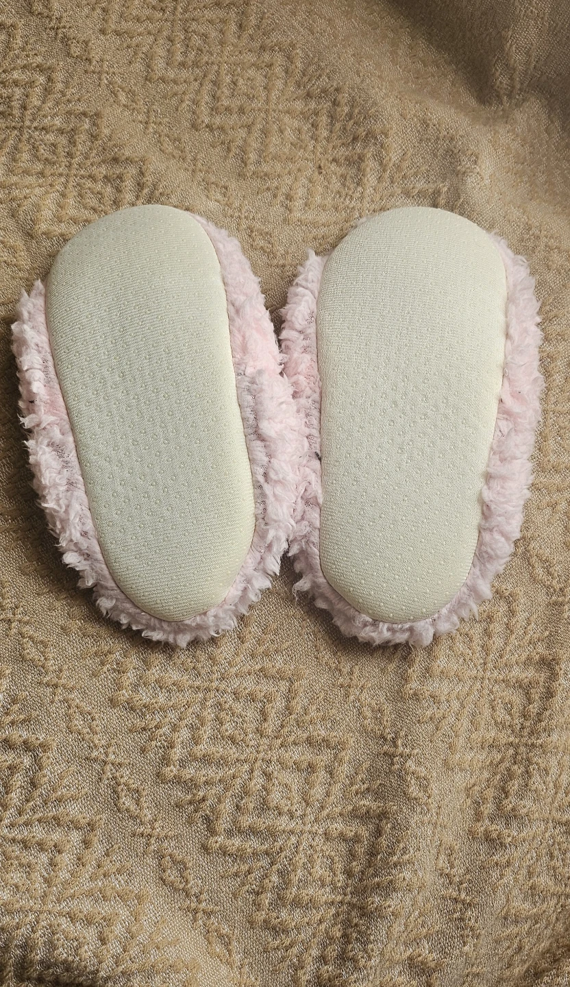 🧡Pink Fuzzy Slippers with Pom-Poms - photo 2