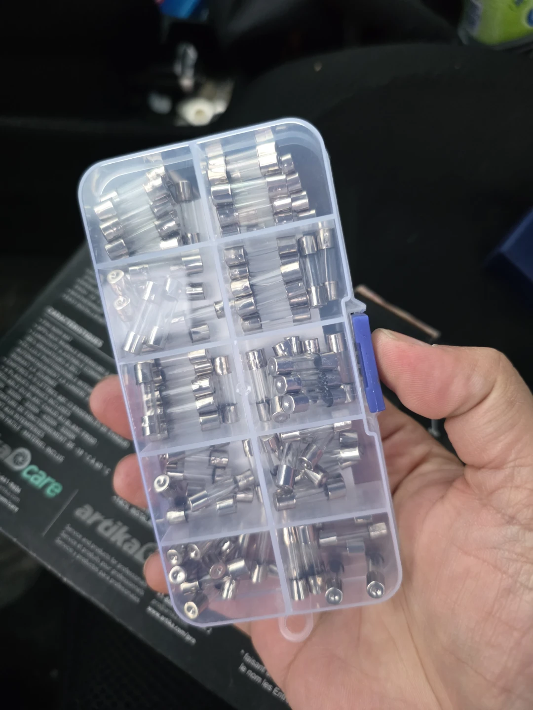 100 Piece Assorted Glass Fuse Kit