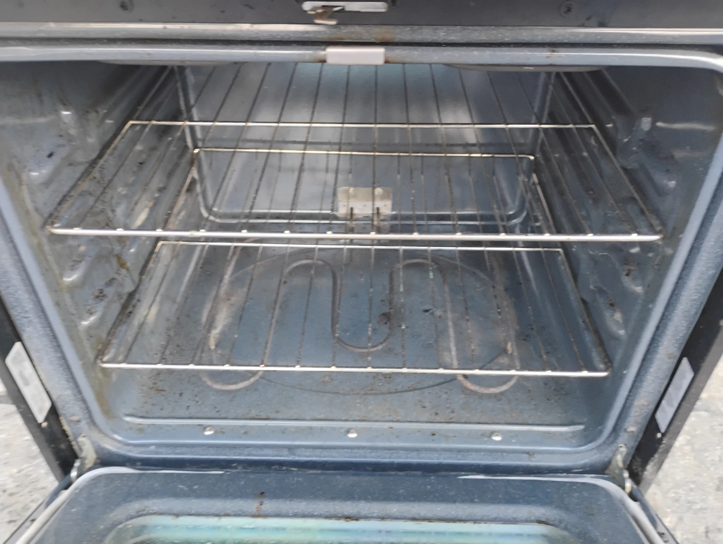 GE Stainless Steel Electric Wall Oven - photo 4