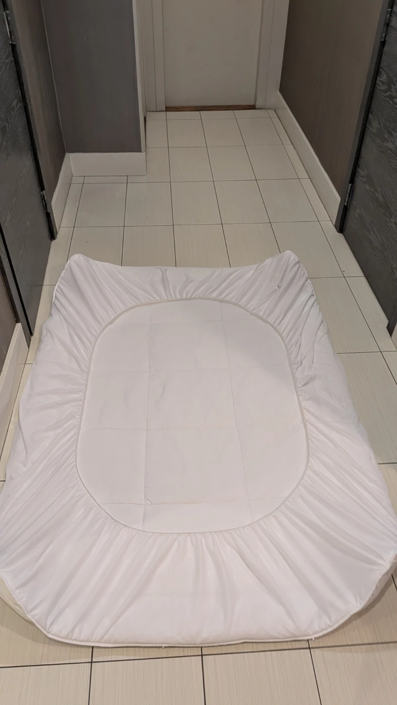 10 Bedding Items-Full/Double, FREE Novaform Mattress
