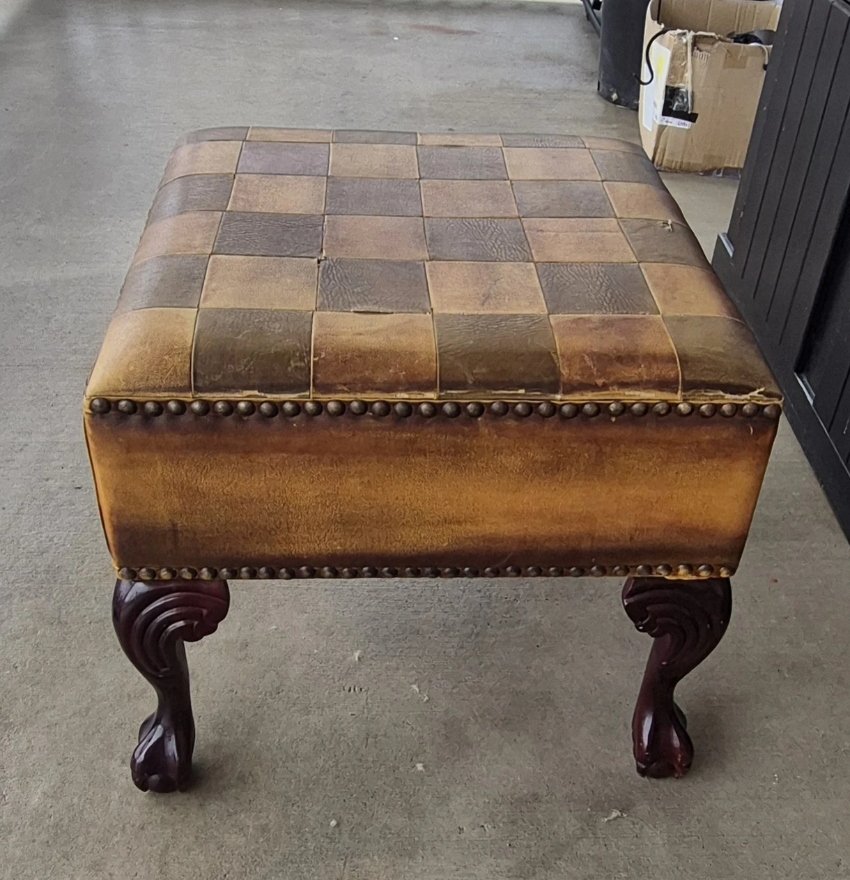 Vintage Checkerboard Ottoman Footstool🥕