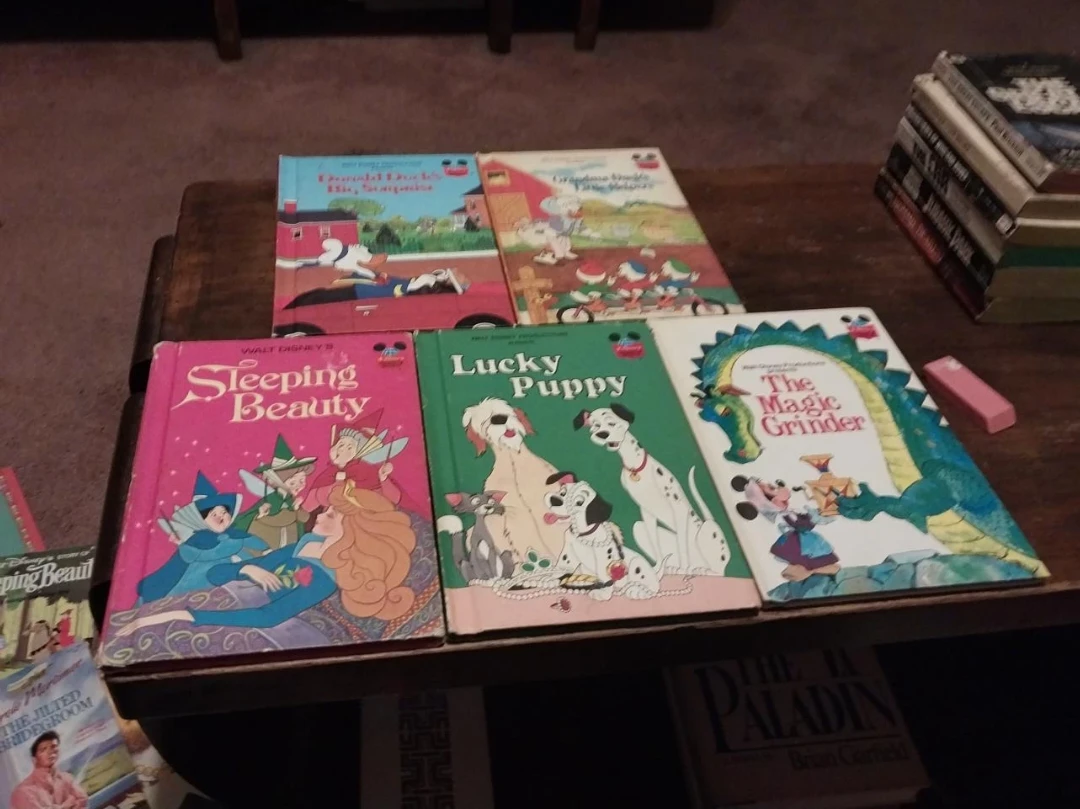 Walt Disney Children's Books (5)