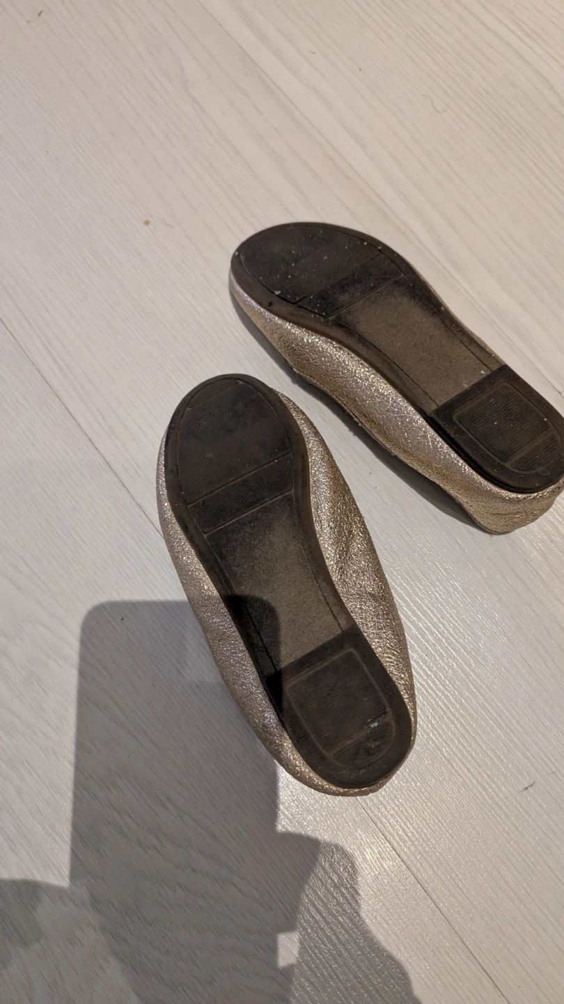 GAP Kids Girls Glitter Ballet Flats Size 12 - photo 2