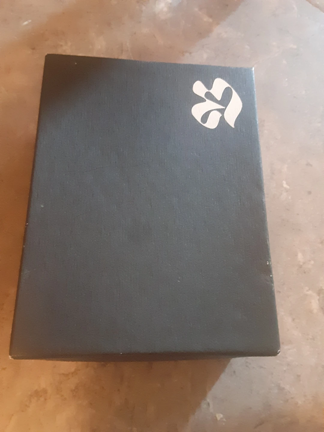 Black keepsake box with stylized Hbc logo 🥕 - photo 2