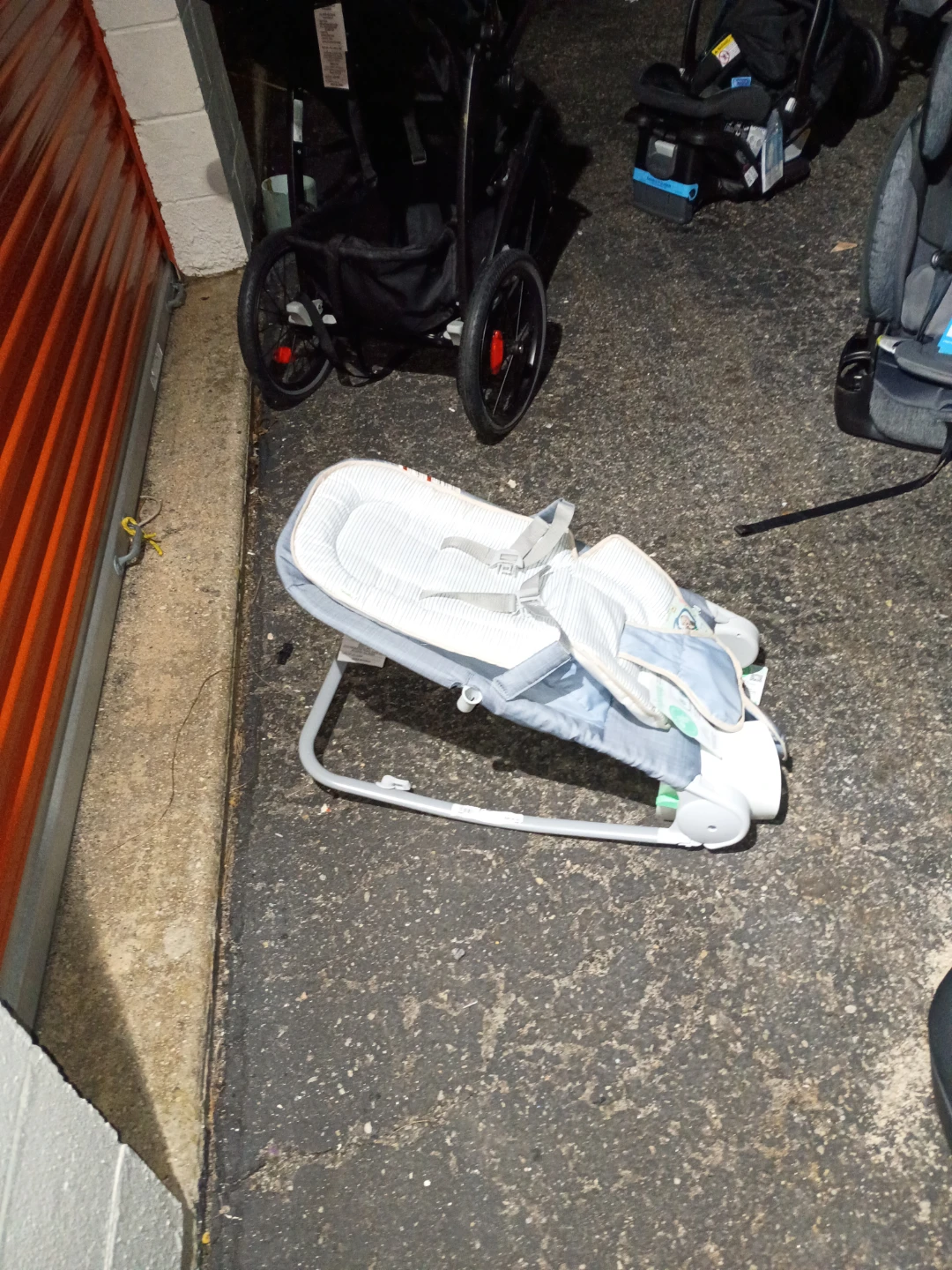 Fisher-Price Baby Rocker Bouncer Seat