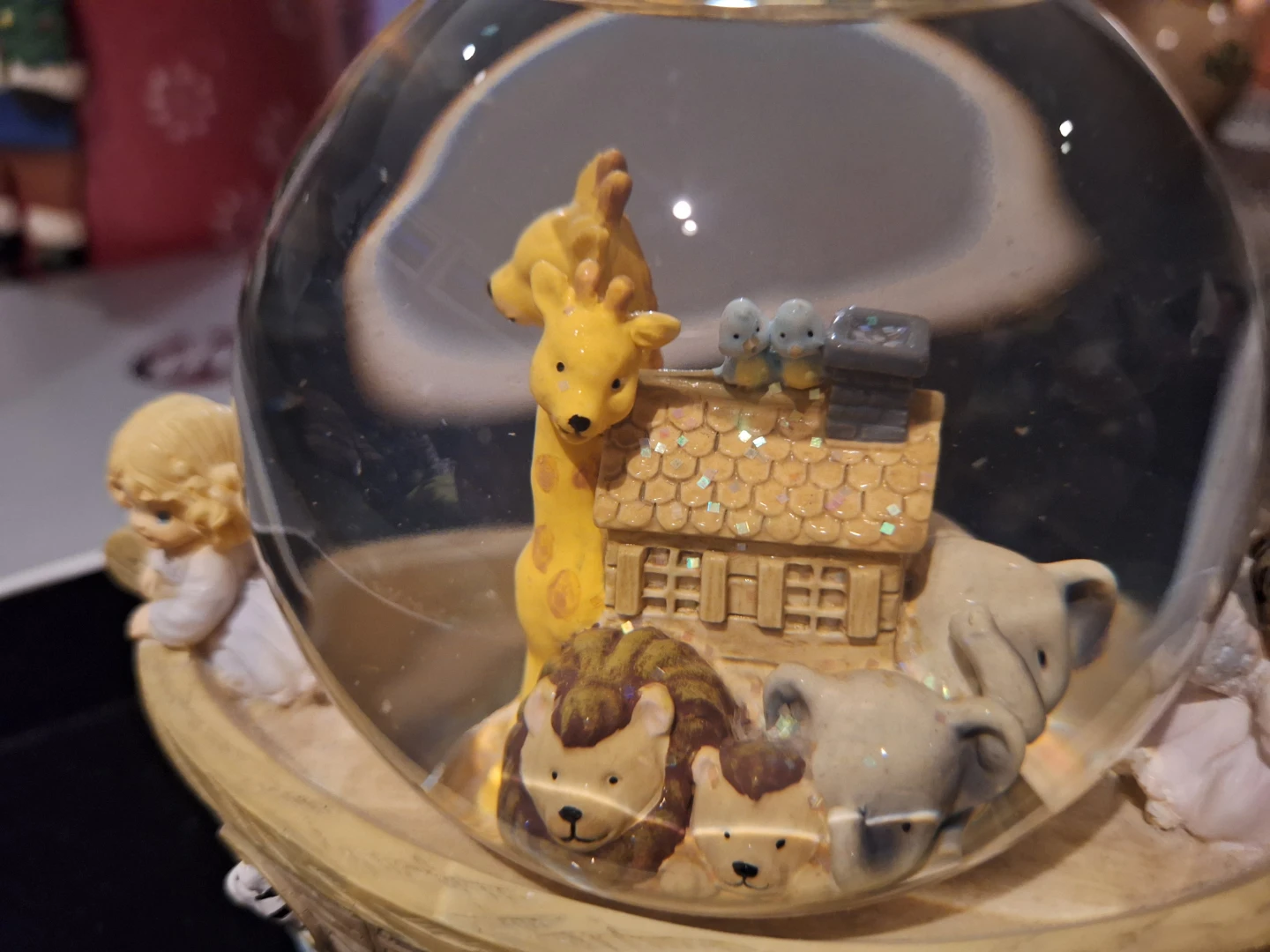 Carlton Cards Noah's Ark Snow Globe - photo 5