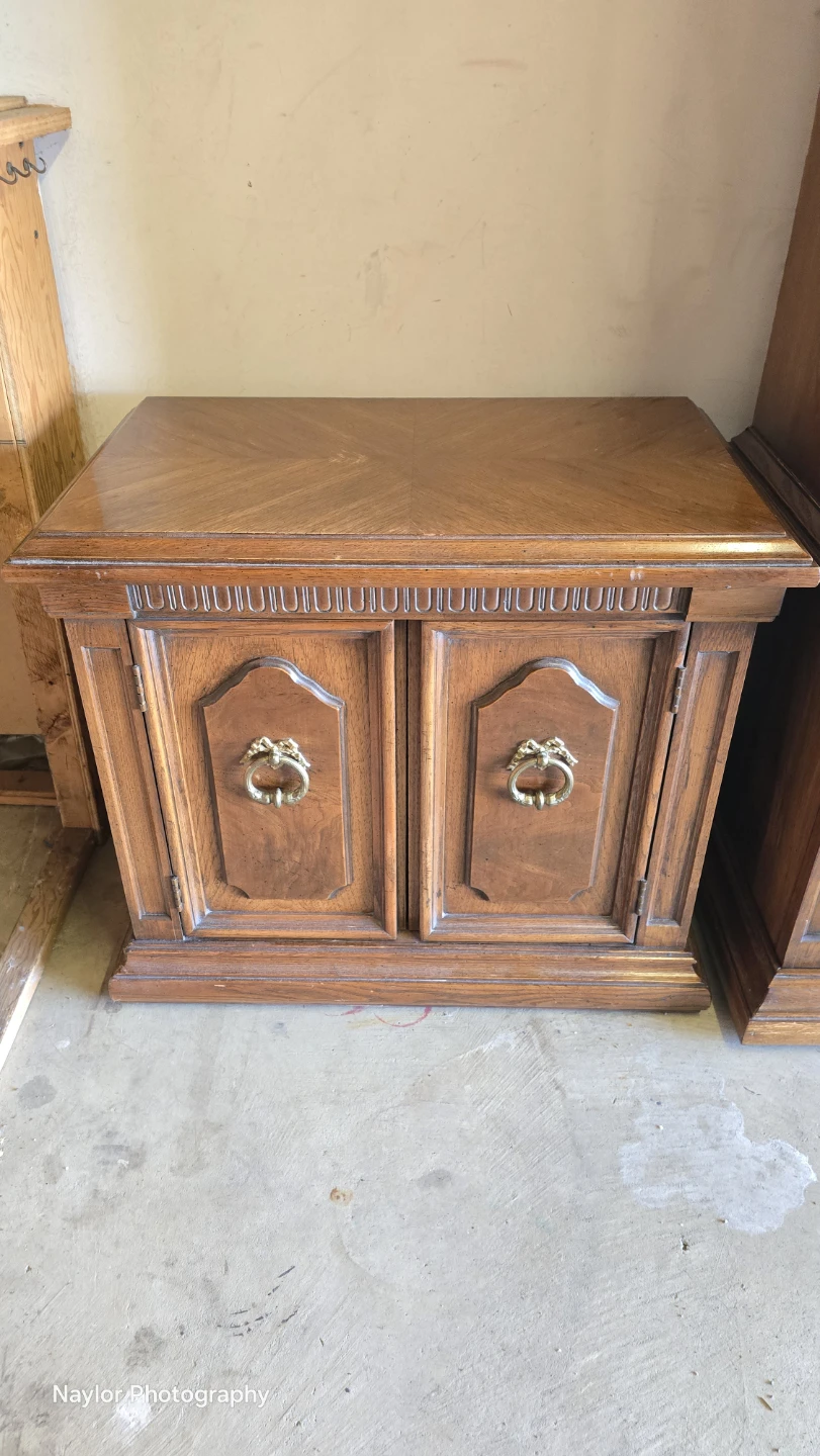Lane Solid Oak bedroom set - photo 3