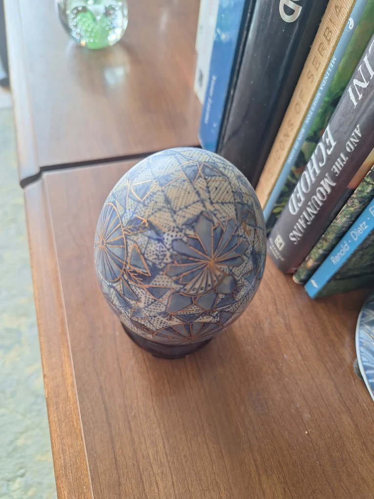 Decorative Ceramic Egg Blue White Gold Pattern - photo 3