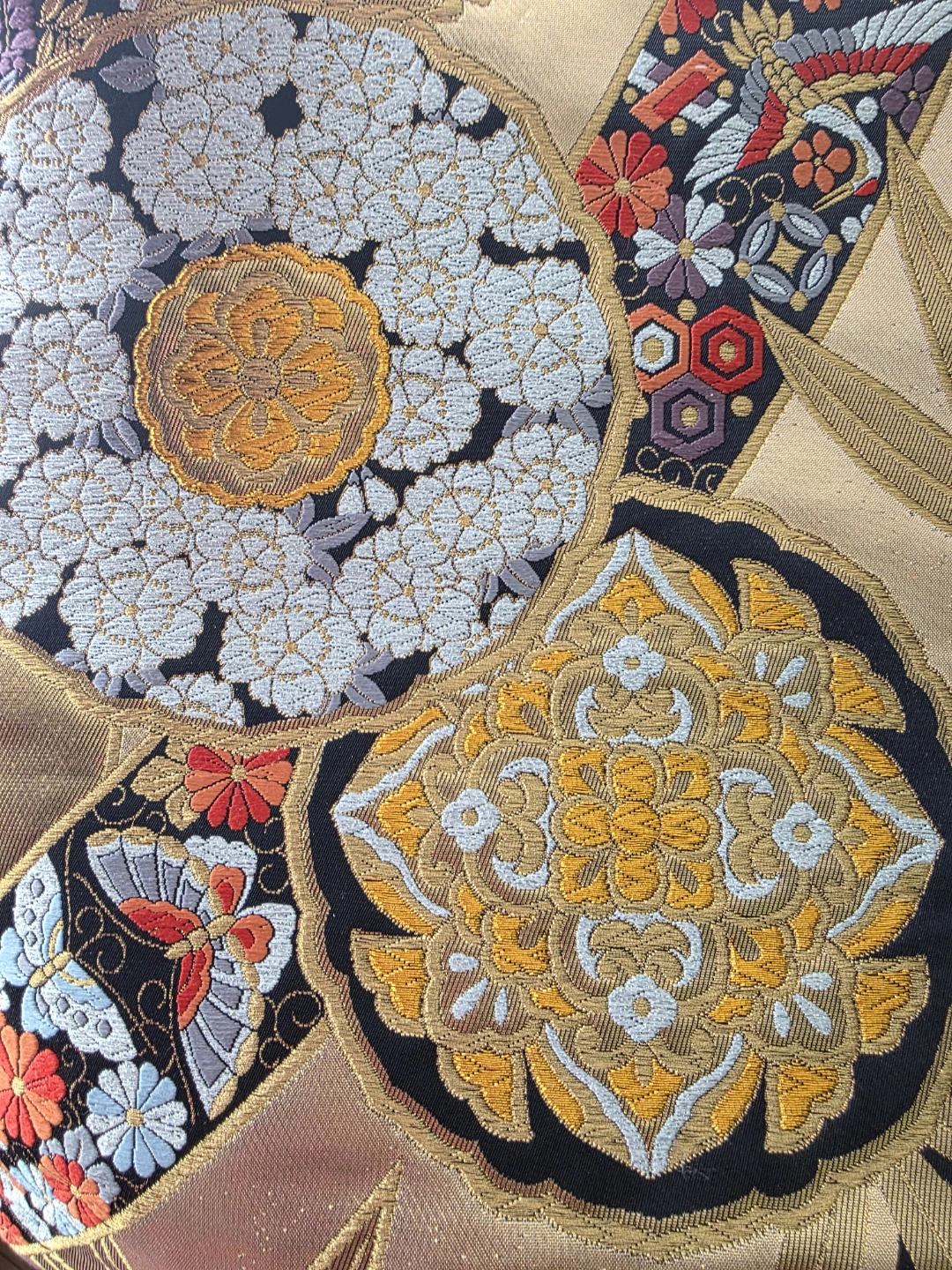 Table Runner (made from vintage Japanese Fukuro Obi) - photo 3