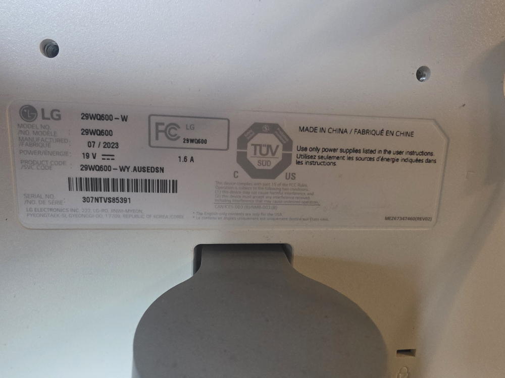 LG ultrawide 29'' Computer Monitor - photo 3