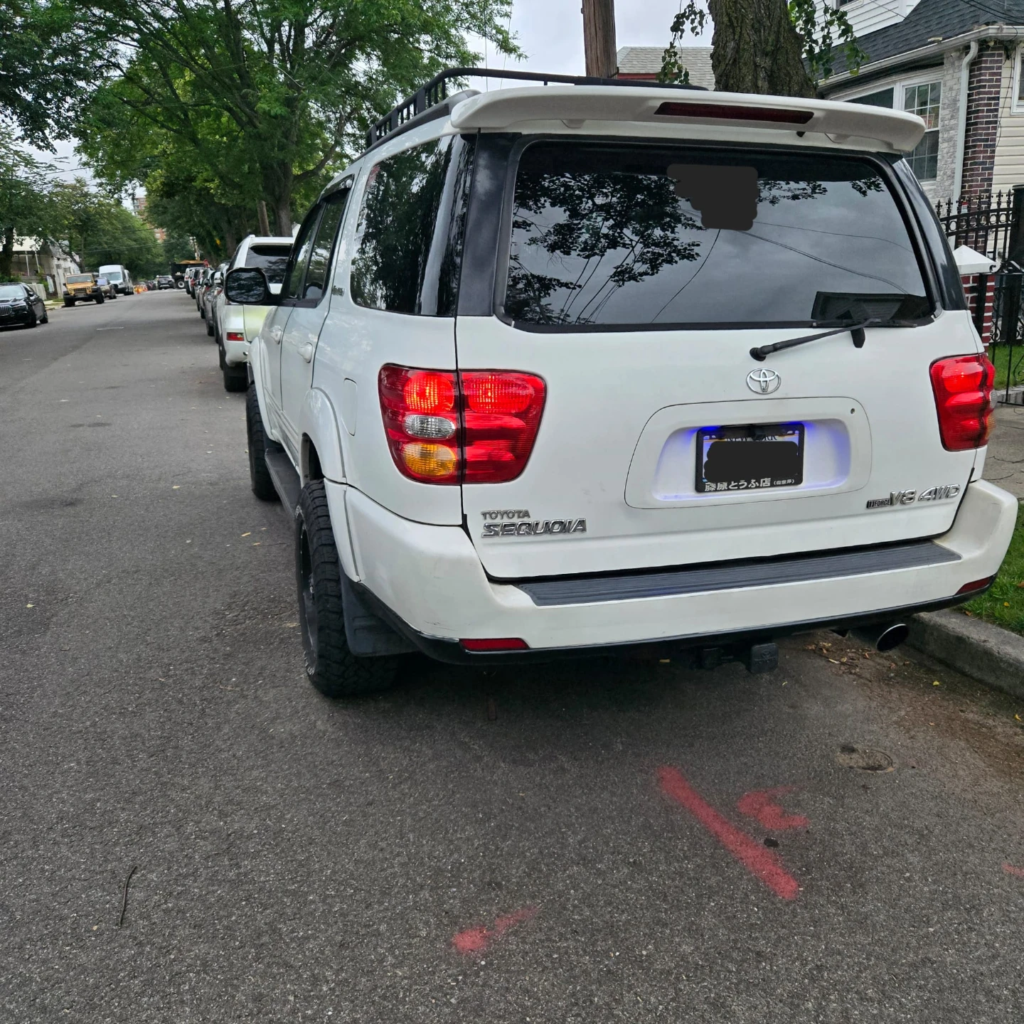2003 Toyota Sequoia Limited SUV - photo 3