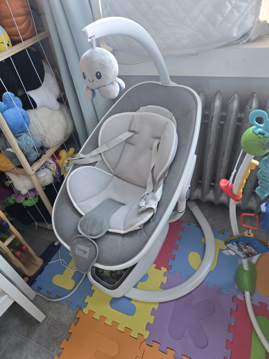Trimige Baby Swing with Remote