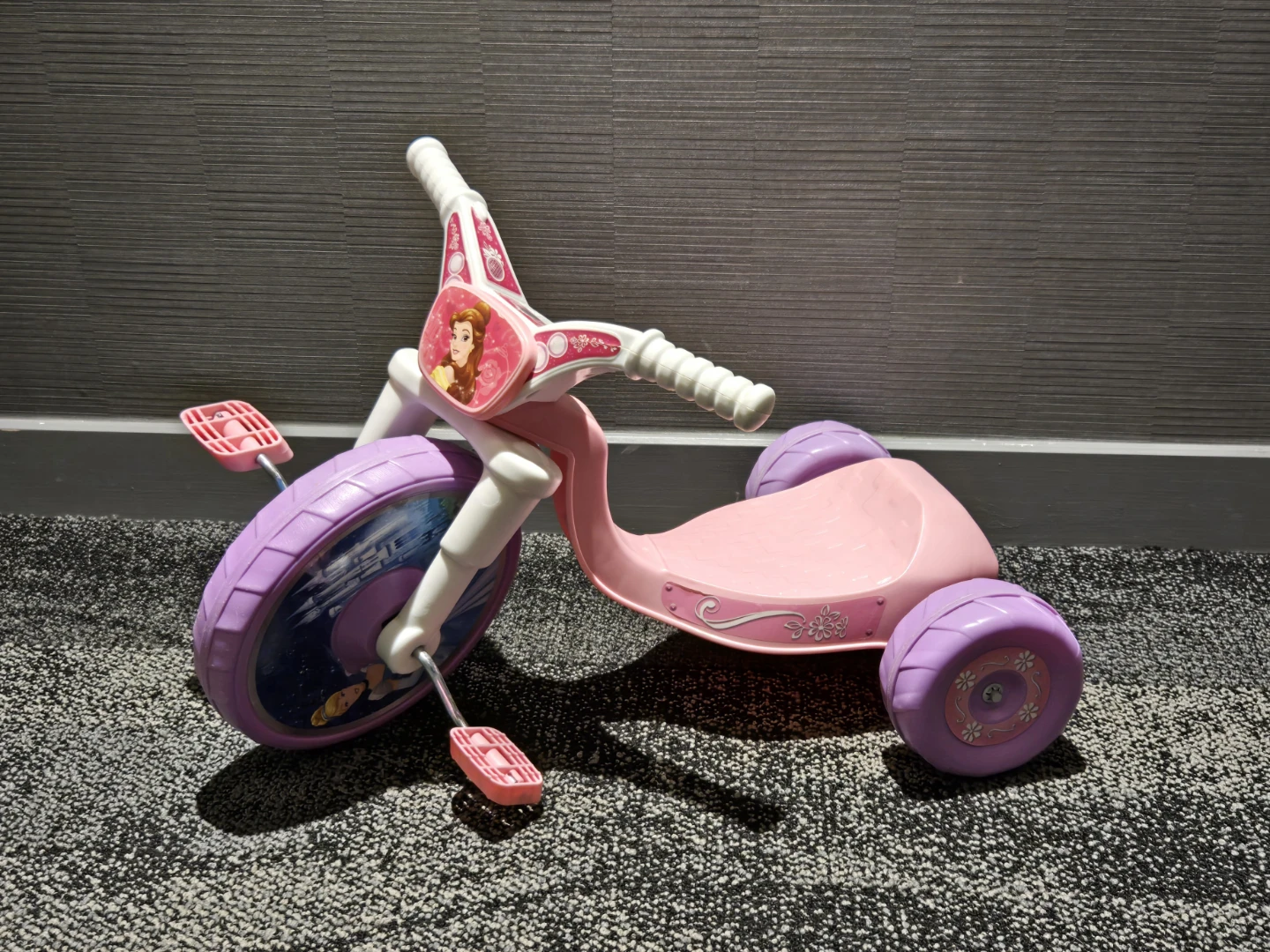 Disney Princess Ride‑On Bike – Pink (Push Button Sound)