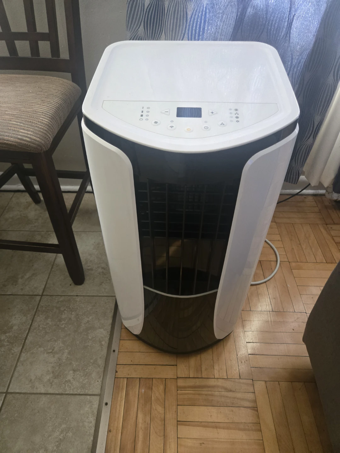 TOSOT Portable Air Conditioner - photo 2