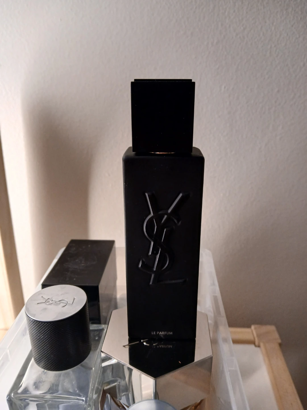 Yves Saint Laurent (YSL) Fragrance Collection - photo 5